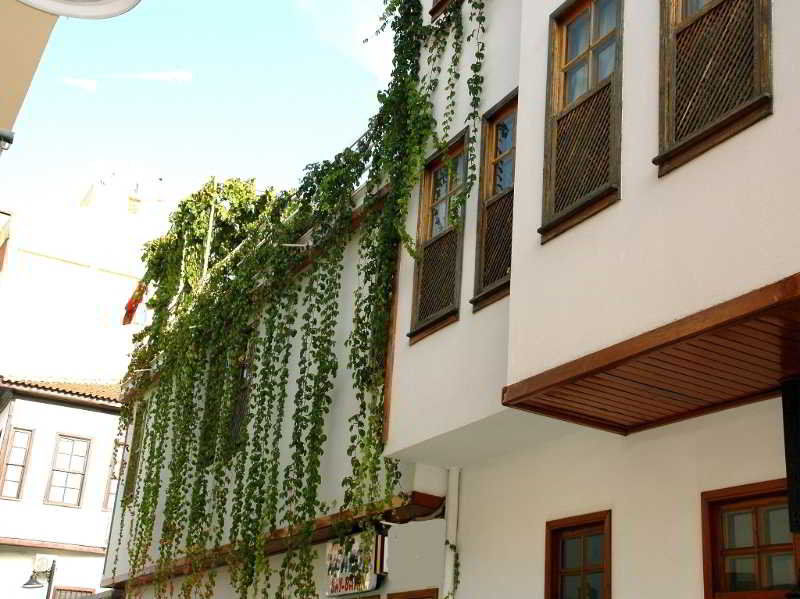 Frankfurt Hotel Antália Exterior foto
